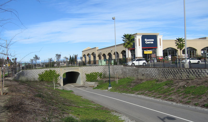 /projects/private-development/Lowe-old-town-trail-clovis-california/